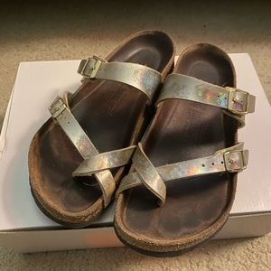 Birkenstock’s Mayari Iridescent